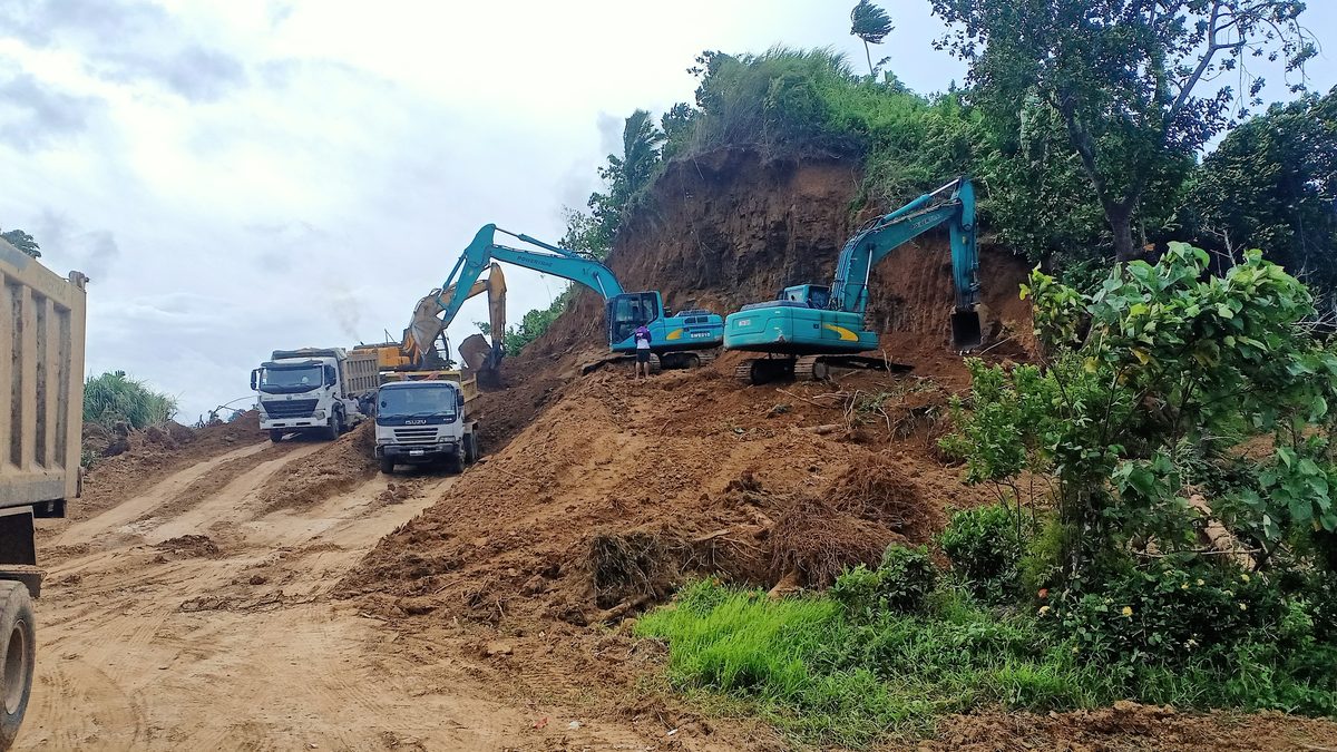 Excavators and haul trucks on a site excavation